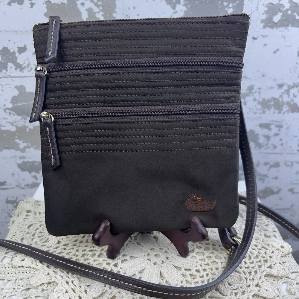 Dooney Bourke Brown Nylon North South Triple Zipper Crossbody Shoulder Bag - Picture 4 of 14